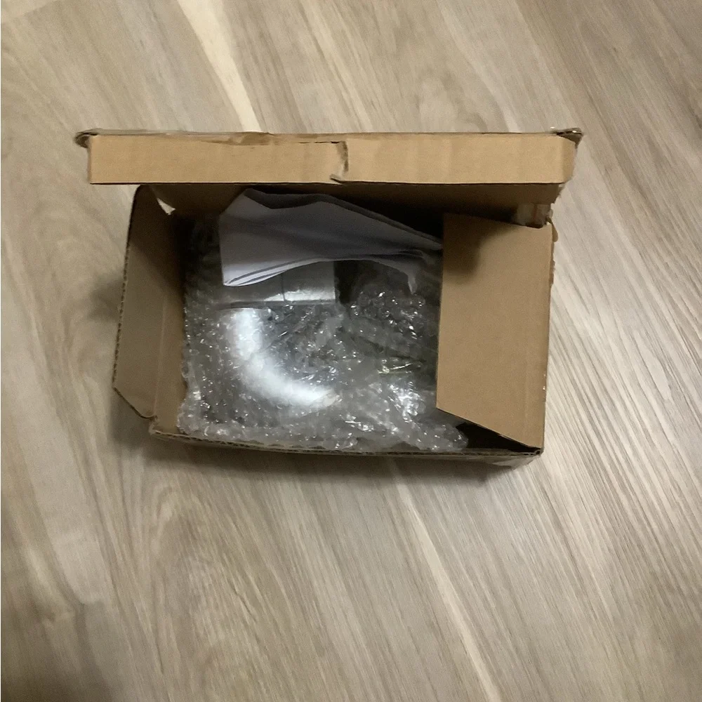 Shedpal Groomer New in box and bubble wrap. Plastic great gift instructi…